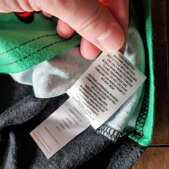 NWT NICKELODEON THAT GIRL LAY LAY PAJAMA SET SIZE MEDIUM (7/8) - Picture 11 of 12